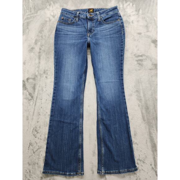 Lee Regular Fit Mid Rise Boot Cut Jeans Size 6S Blue Medium Wash Stretch Denim - Picture 1 of 13